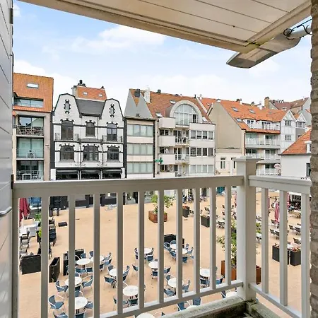 Charming For 4 Persons In Nearby The Beach Apartment